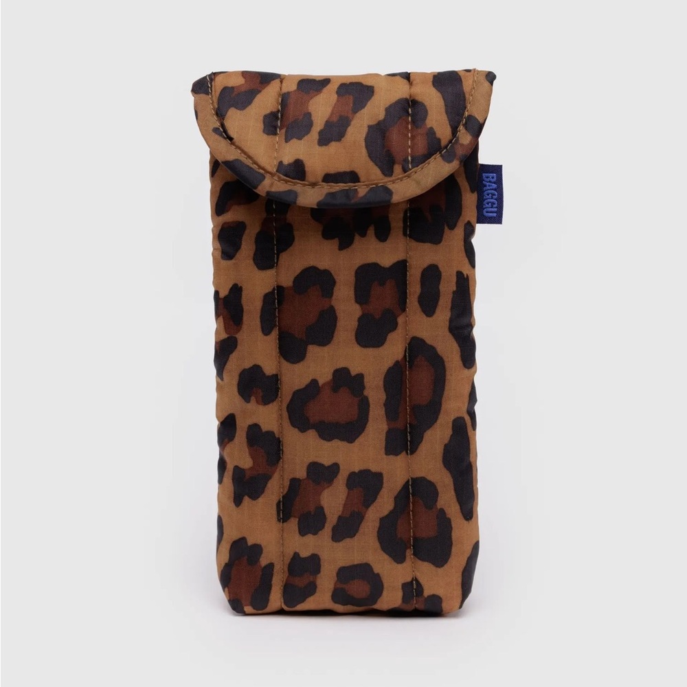 Baggu leopard nylon puffy sunglasses case